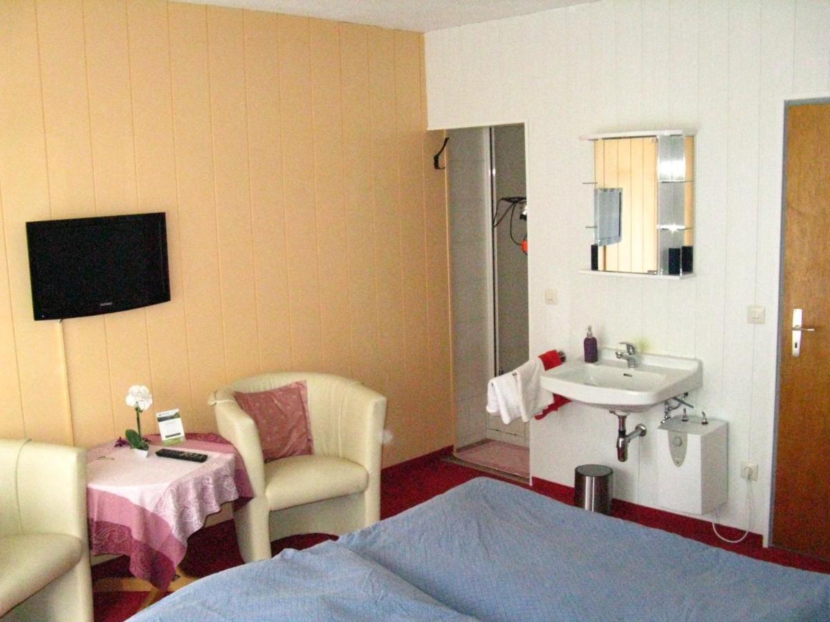 Bio-Hotel Zum Forsthaus アルテンアウ エクステリア 写真